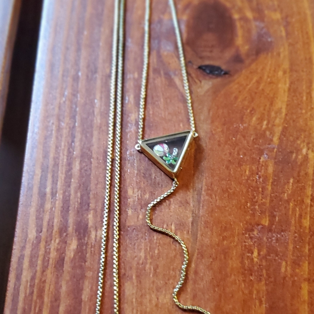 Origami Owl Triangle Bolo Locket